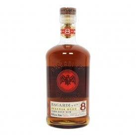Bacardi 8 Year Old - Carta Ocho