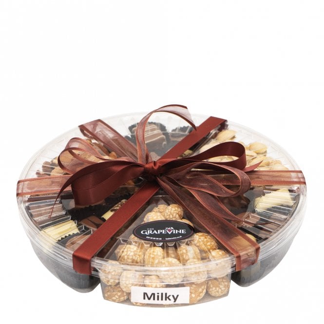 Milky Chocolate & Nuts - 6 Compartment Tray